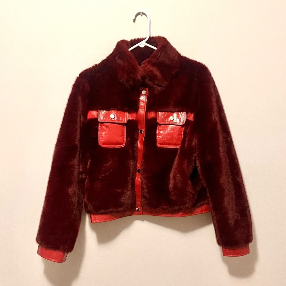 🎉🎉Red Contrast Trim Faux Croc Leather & Faux Fur Snap Button Front Zipper Moto - Picture 4 of 17